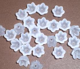 Bell Flower Small White Frosted (20)